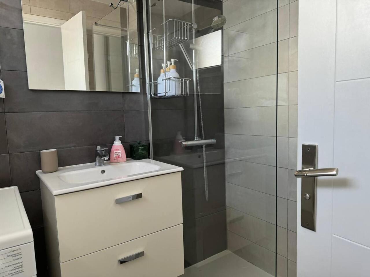 Jacuzzi Pdi Terraza * Playa del Ingles (Gran Canaria)